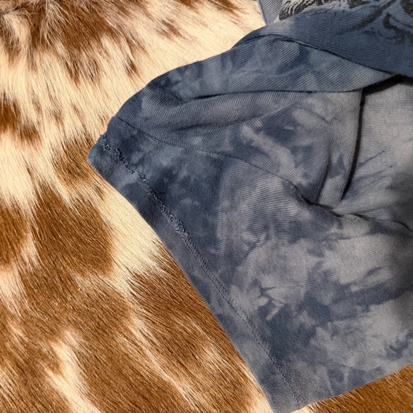 Blue Patterned Women's Top - Picture 3 of 4